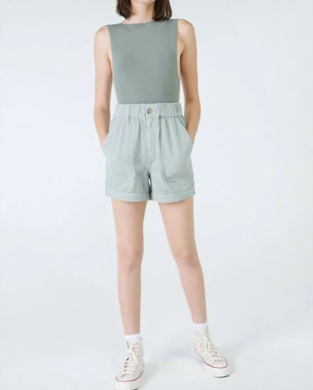 Women's Plus-Size Outfit Fashion Forward Femme Libby Shorts In Mist