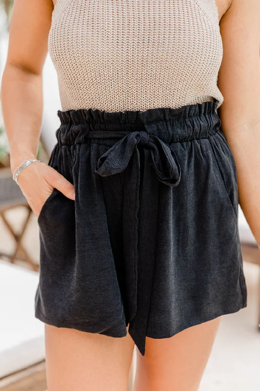 Women's Online Clothing Boutique Chic Outfits Coast To Coast Black Paperbag Shorts FINAL SALE Women's Online Clothing Boutique Chic Outfits Coast To Coast Black Paperbag Shorts FINAL SALE