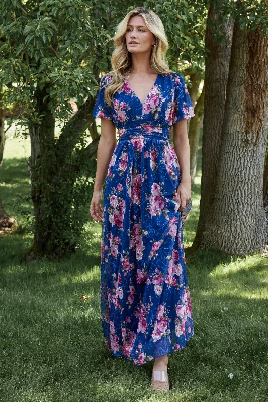 Vintage Women's Fashion Unleash Your Fashion Ardley Maxi Dress | Navy + Pink Floral