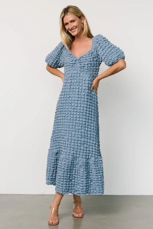 Relaxed Fit Women's Fashion The Latest Fashion Trends Therese Textured Dress | Denim Blue Relaxed Fit Women's Fashion The Latest Fashion Trends Therese Textured Dress | Denim Blue