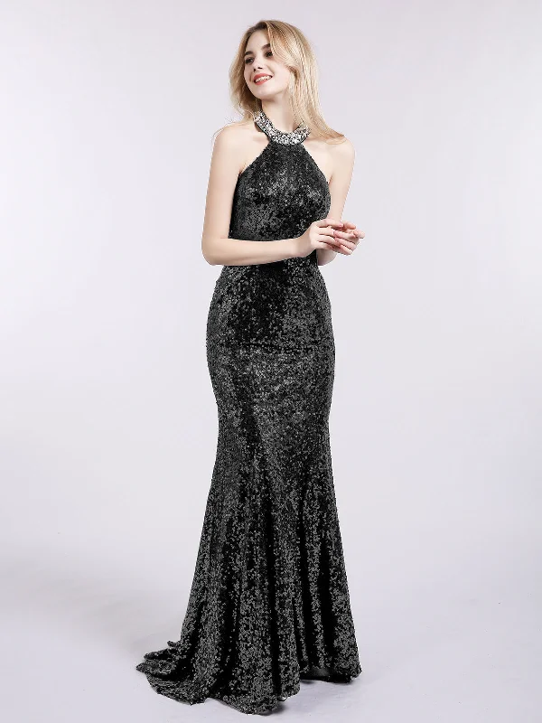 Women's Plus-Size Outfit Fashion Forward Femme Halter Lower Back Sequins Mermaid Gown-Black Women's Plus-Size Outfit Fashion Forward Femme Halter Lower Back Sequins Mermaid Gown-Black