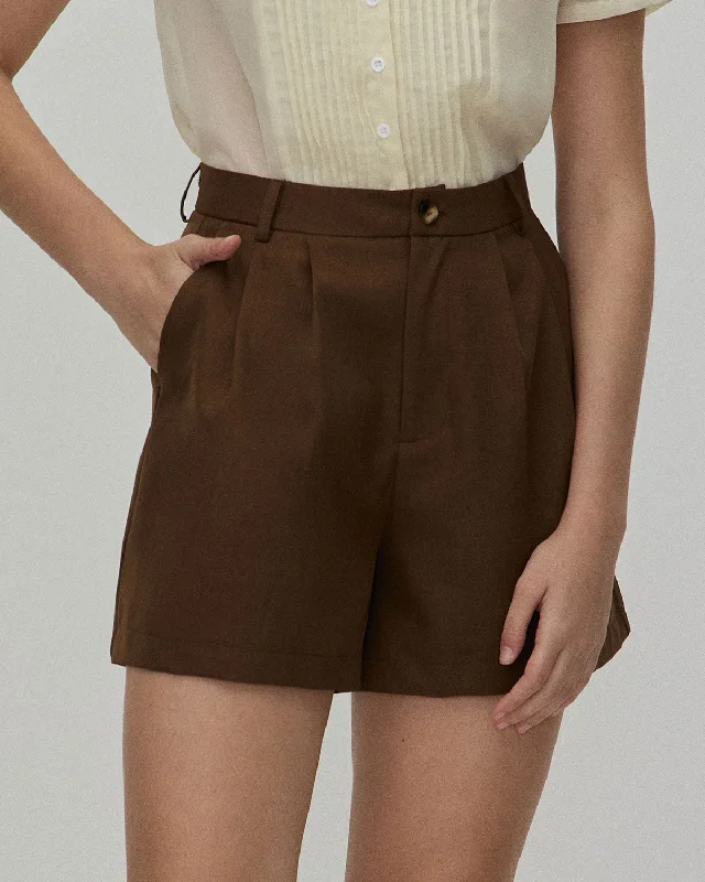 Sustainable Women's Apparel Luxury Fashion The Coffee Pleated High-Waisted Wide Leg Shorts Sustainable Women's Apparel Luxury Fashion The Coffee Pleated High-Waisted Wide Leg Shorts