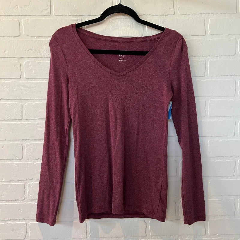 Top Long Sleeve Basic By A New Day In Maroon, Size: Xs