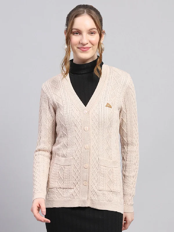 Chic Women's Clothing Online Trendy Street Style Attire Women Beige Self Design V Neck Full Sleeve Cardigan Chic Women's Clothing Online Trendy Street Style Attire Women Beige Self Design V Neck Full Sleeve Cardigan