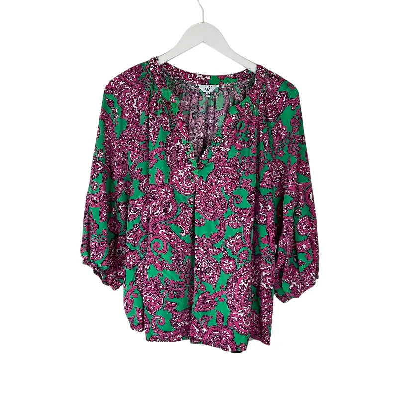 Top Long Sleeve By Crown And Ivy In Green & Pink, Size: 2x