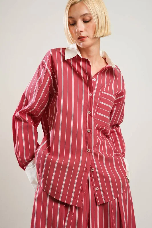 Season Offer BEHIND THE GRIN WOVEN TOP