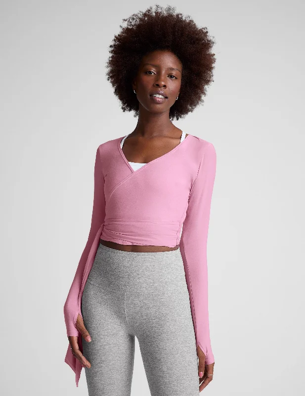 Flash Weekend Discounts – Shop Now Featherweight Waist No Time Wrap Top