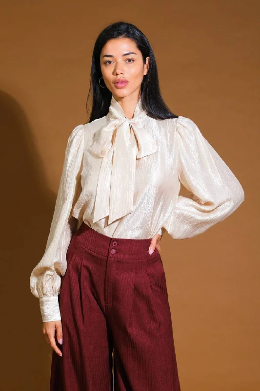 Big Discounts This Weekend Only STUNNING  ASPECT WOVEN TOP