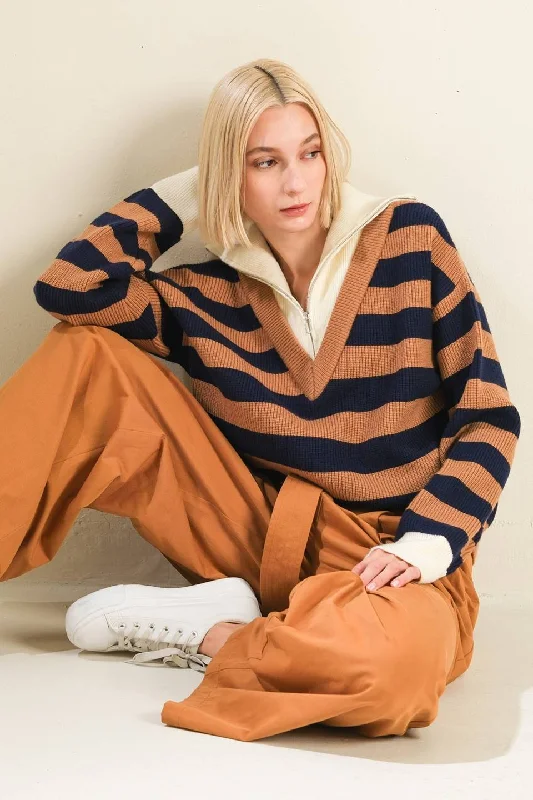 Discover Now A PASSIONATE HEART SWEATER TOP