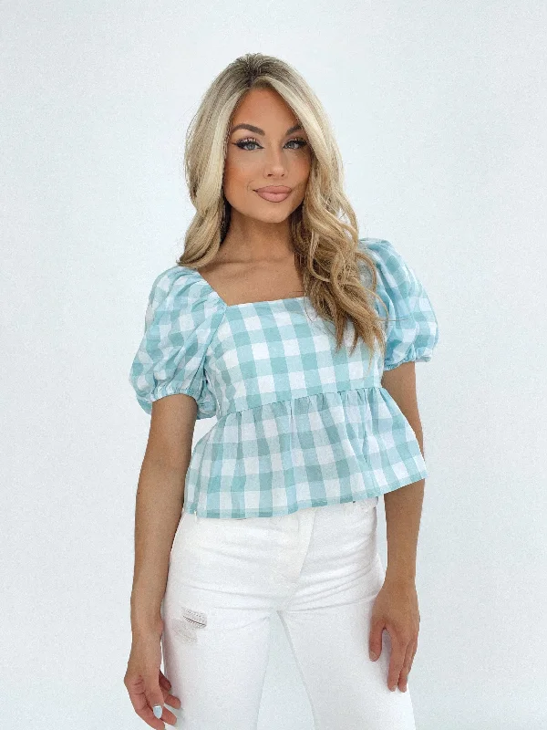 Chic Styles, Sharp Prices Gingham Charm Top
