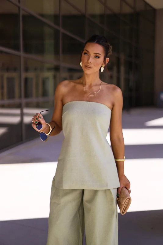Summer Fashion So Iconic Top