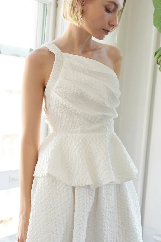 Elegant Designs At Reduced Prices SPOONFUL OF SASS WOVEN TOP