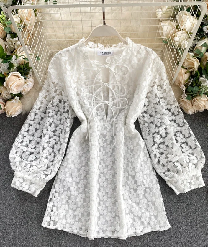Crazy Discounts, Hurry Up Cute white embroidered top  998