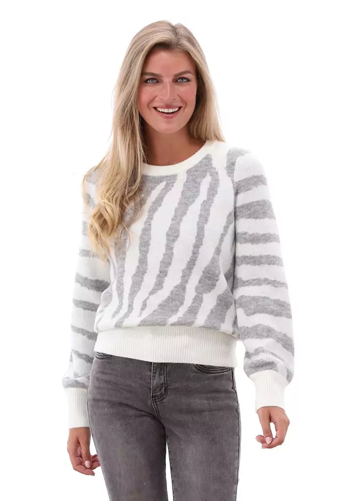Easy Elegance Sales K Design Z843 Crew Neck Zebra Sweater