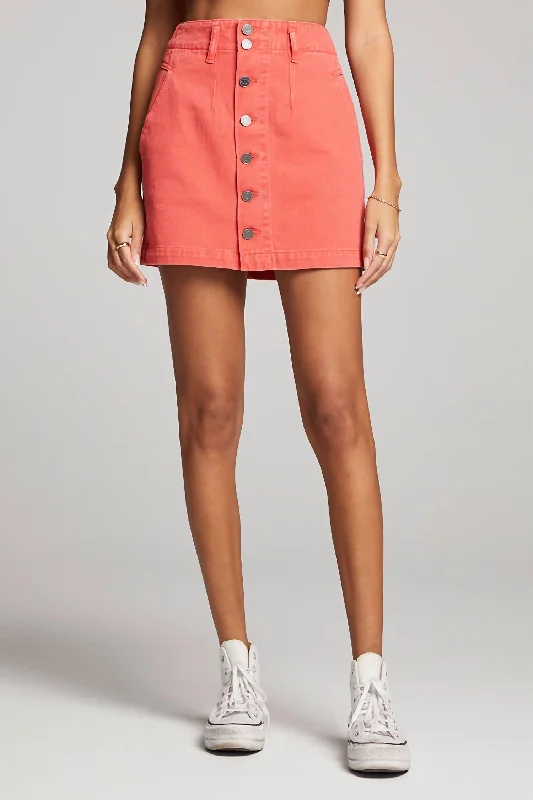 Trendy Casual Outfits Embrace New Fashion Addy Mini Skirt In Poppy