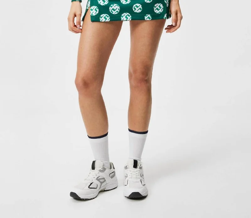 Modern Women's Outfit Eclectic Style Wardrobe Amelie Mid Print Skirt In Rain Forest Sphere Dot Modern Women's Outfit Eclectic Style Wardrobe Amelie Mid Print Skirt In Rain Forest Sphere Dot