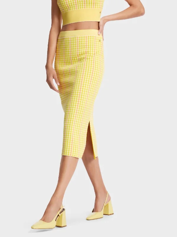 Women's Fashion-Forward Apparel Vintage Fashion Knitted Skirt In 420