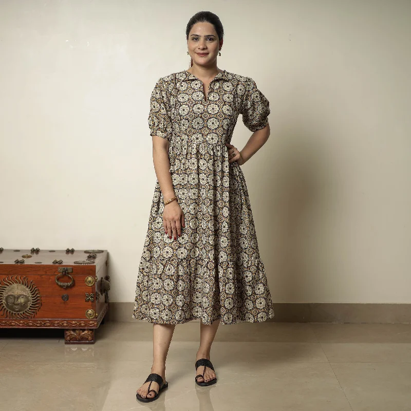 Trendy Women's Apparel Snag Fabulous Fashion Bargains Multicolor - Bagru Block Printed Cotton Tiered Dress 12 Trendy Women's Apparel Snag Fabulous Fashion Bargains Multicolor - Bagru Block Printed Cotton Tiered Dress 12