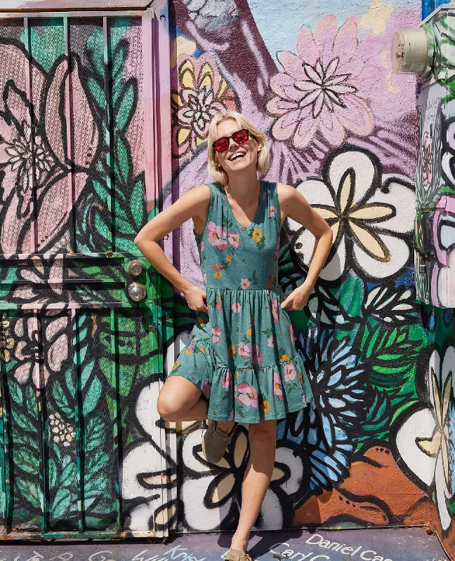 Women's Outerwear Garments Latest Trends Marley Tiered Sleeveless Dress