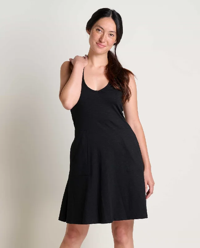 Versatile Women's Fashion The Latest Trends Plumeria Halter Dress