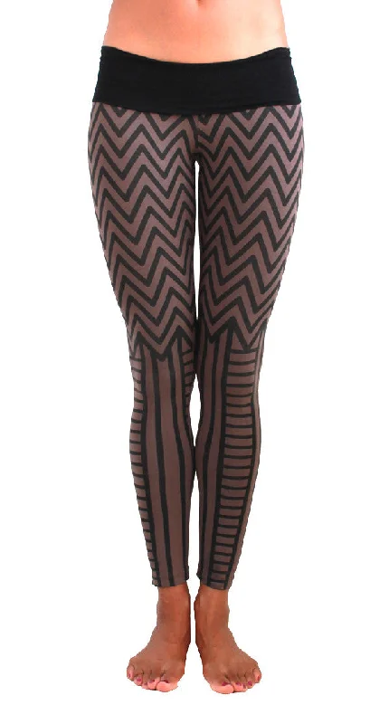 Women's Luxury Apparel Free Spirited Fashion Chevron High Waisted Legging (4 Colors) Women's Luxury Apparel Free Spirited Fashion Chevron High Waisted Legging (4 Colors)