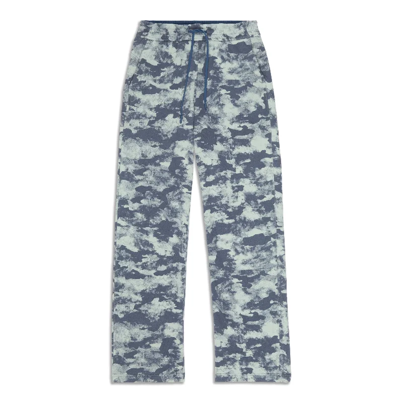 Women's Evening Attire Holiday Glam Loungeful Straight Leg Pant - Resale