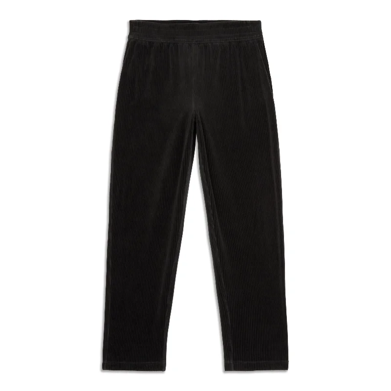 Early Bird Offer Fashion Sale Scuba Mid-Rise Straight-Leg Pant 7/8 Length Cord - Resale Early Bird Offer Fashion Sale Scuba Mid-Rise Straight-Leg Pant 7/8 Length Cord - Resale
