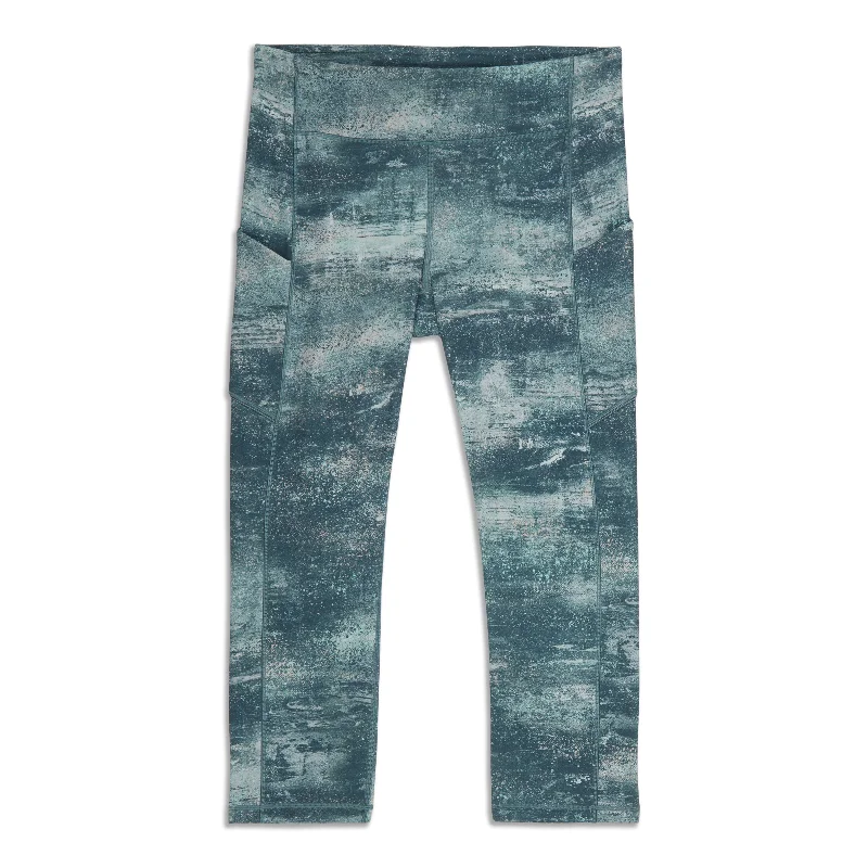 Women's Online Clothing Boutique Chic Outfits Speed Up Crop - Resale
