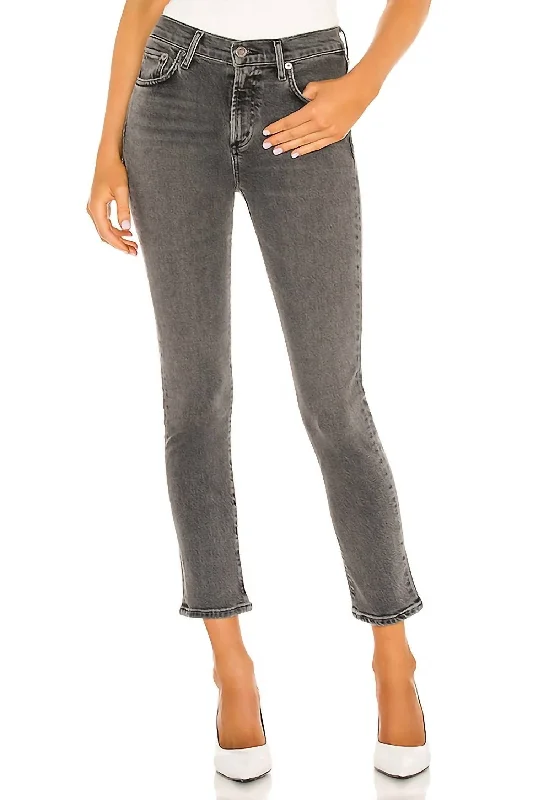 Toni Mid Rise Straight Jeans In Ceremony