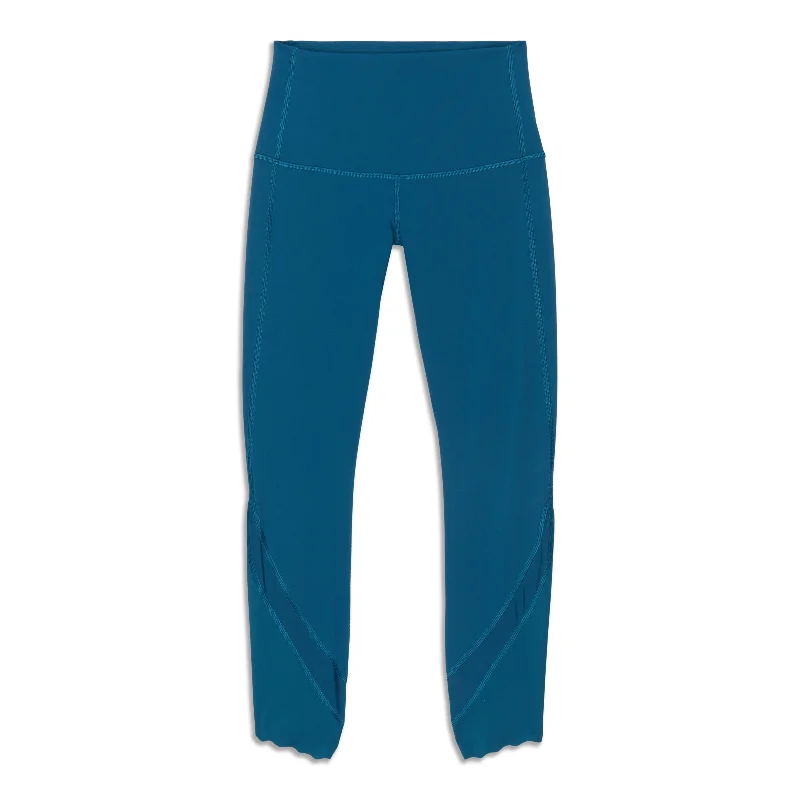 Online Boutiques Best Fashion Forward Outfits Wunder Under Scalloped Hem High-Rise Crop - Resale Online Boutiques Best Fashion Forward Outfits Wunder Under Scalloped Hem High-Rise Crop - Resale